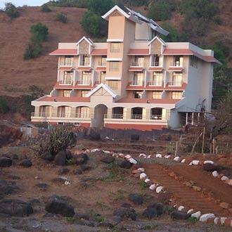 Whistling Palms Beach Resort, Dapoli 1